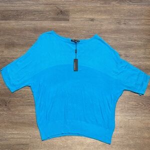 nwt women’s blue top